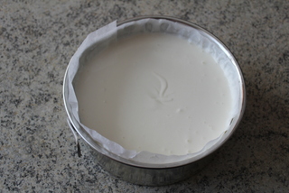 cheesecake marmorizzato alle fragole