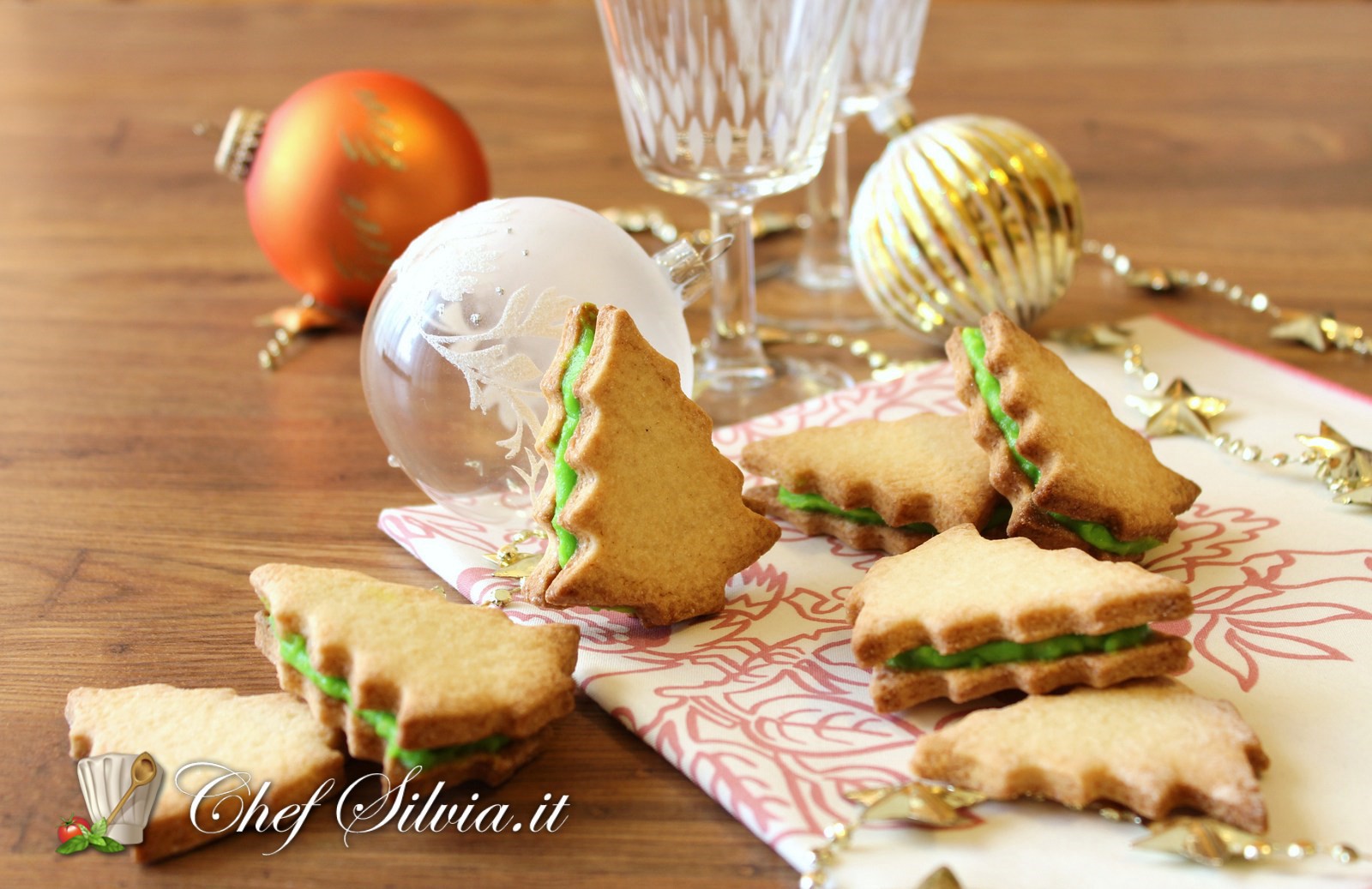 Dolci Di Natale Per Bambini Ricette.Biscotti Albero Di Natale