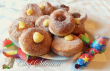  Bomboloni alla Crema