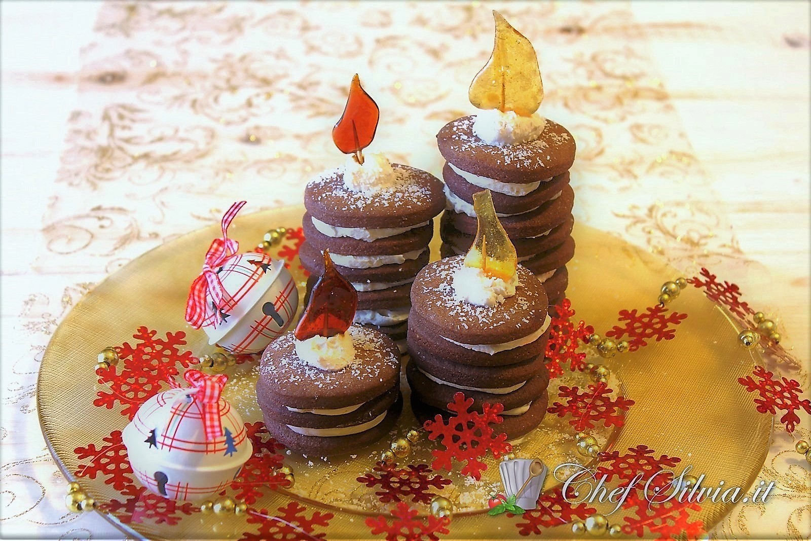 Torta Candela Natalizia 🎄[Candle Cake] con Crema al Cioccolato - Ricetta  di Jolanta da Bake Off 