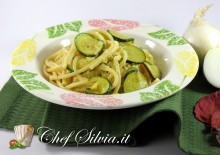 Carbonara di zucchine