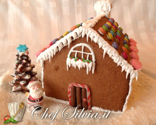 Casetta di pan di zenzero Gingerbread house