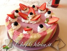 Cheesecake alle fragole e more