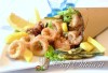 Frittura di calamari e verdure