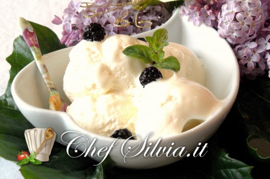 Gelato allo yogurt