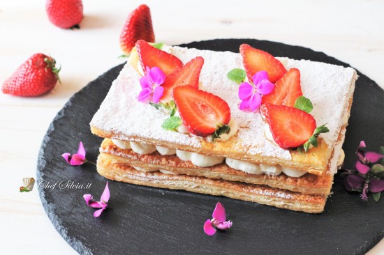 Millefoglie fragole e crema al limone