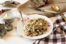 Risotto ai funghi, gorgonzola e noci