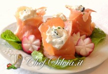 involtini di salmone e gamberetti