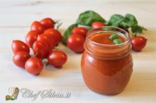 Salsa di pomodori datterini