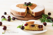 Torta al cocco e amarene